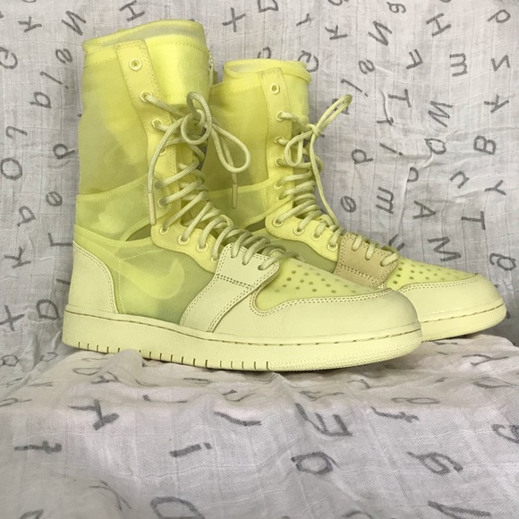 NWOBT Air Jordan1 Explorer Luminous Green - Picture 3 of 8